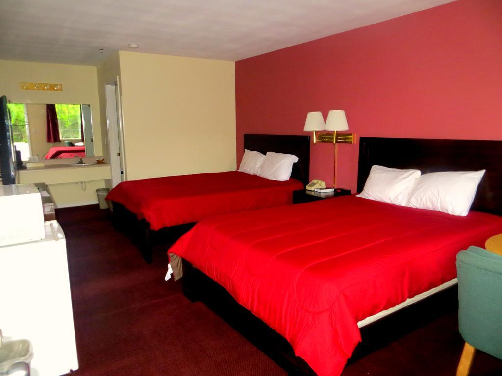 Peach Tree Inn Branson Rom bilde